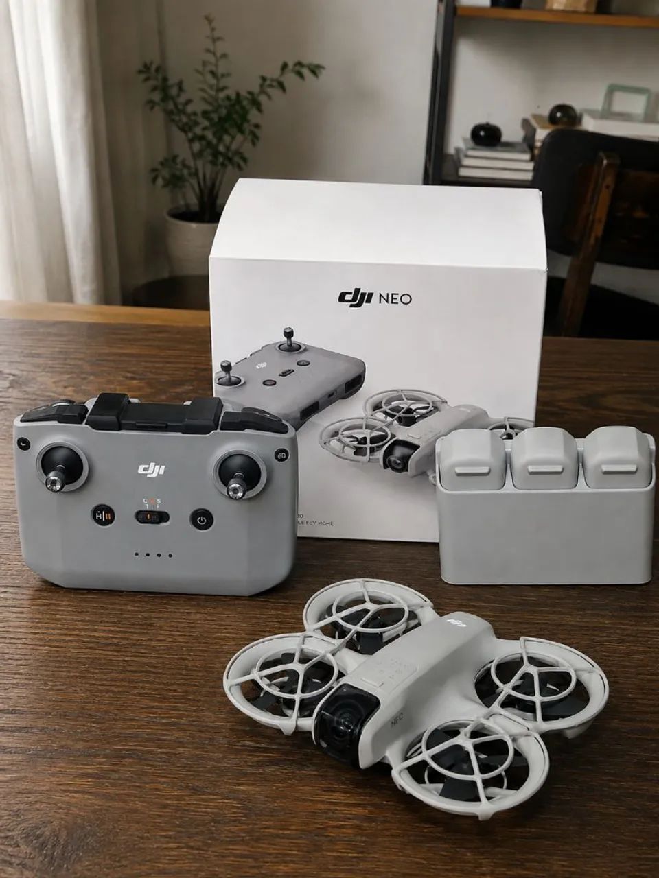 DJI Neo Fly More Combo