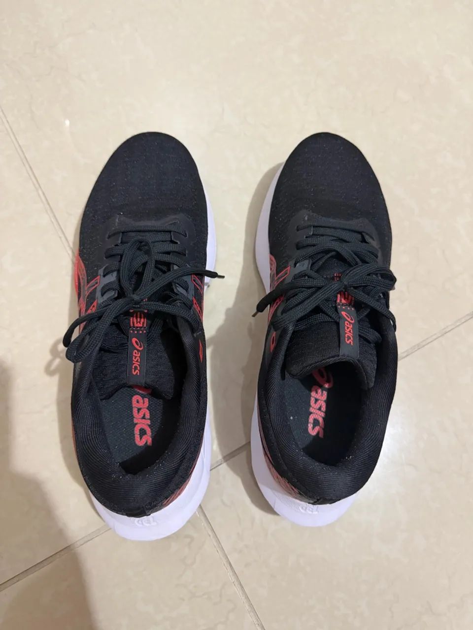 Tênis de Corrida ASICS 