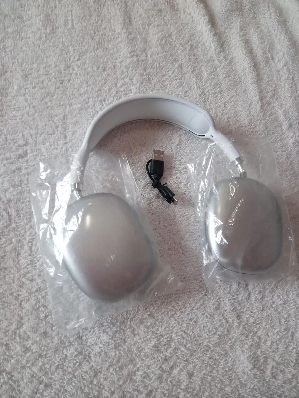 Fone Bluetooth P9 Premium - Branco - Foto 2