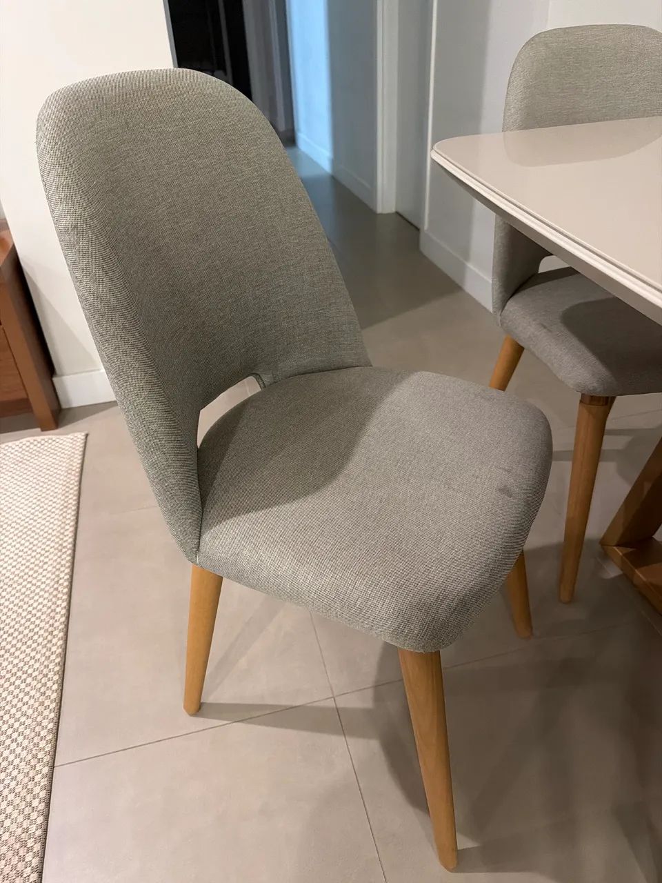 Mesa de jantar 6 lugares com cadeiras  - Foto 3