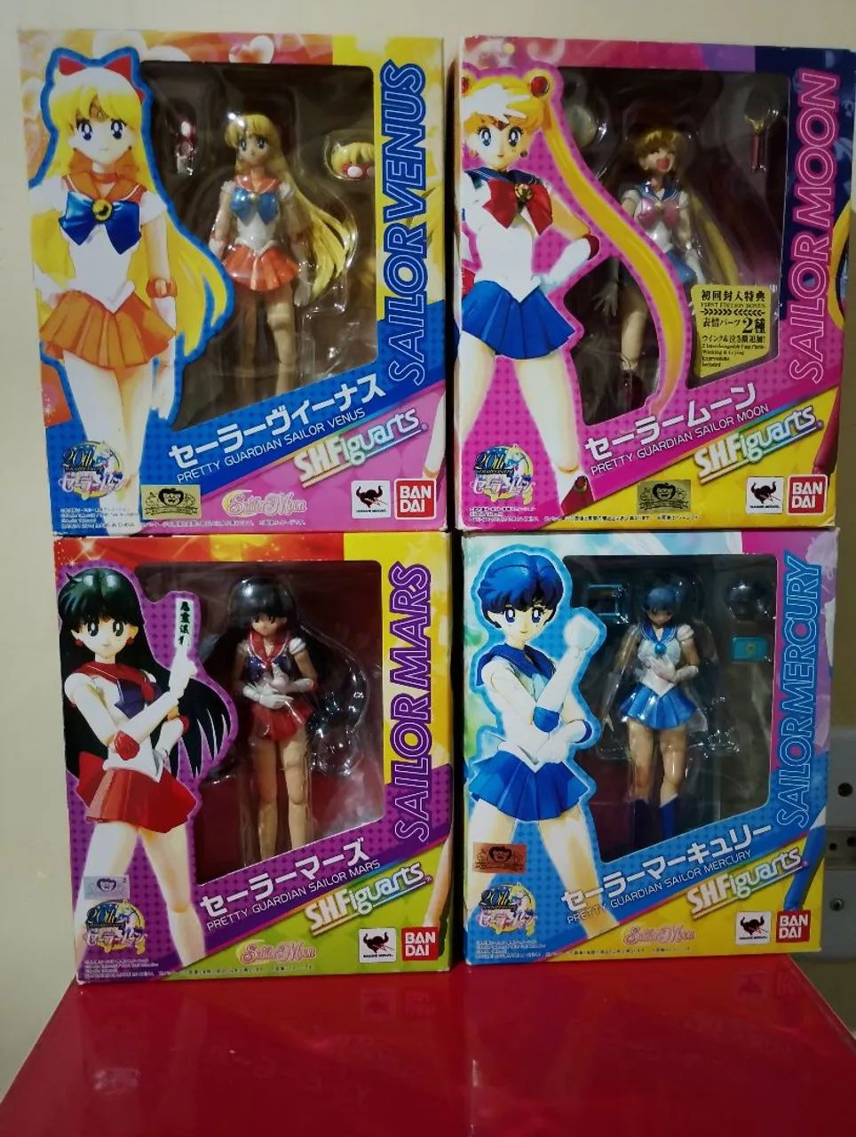 SHFiguras 4 unidades