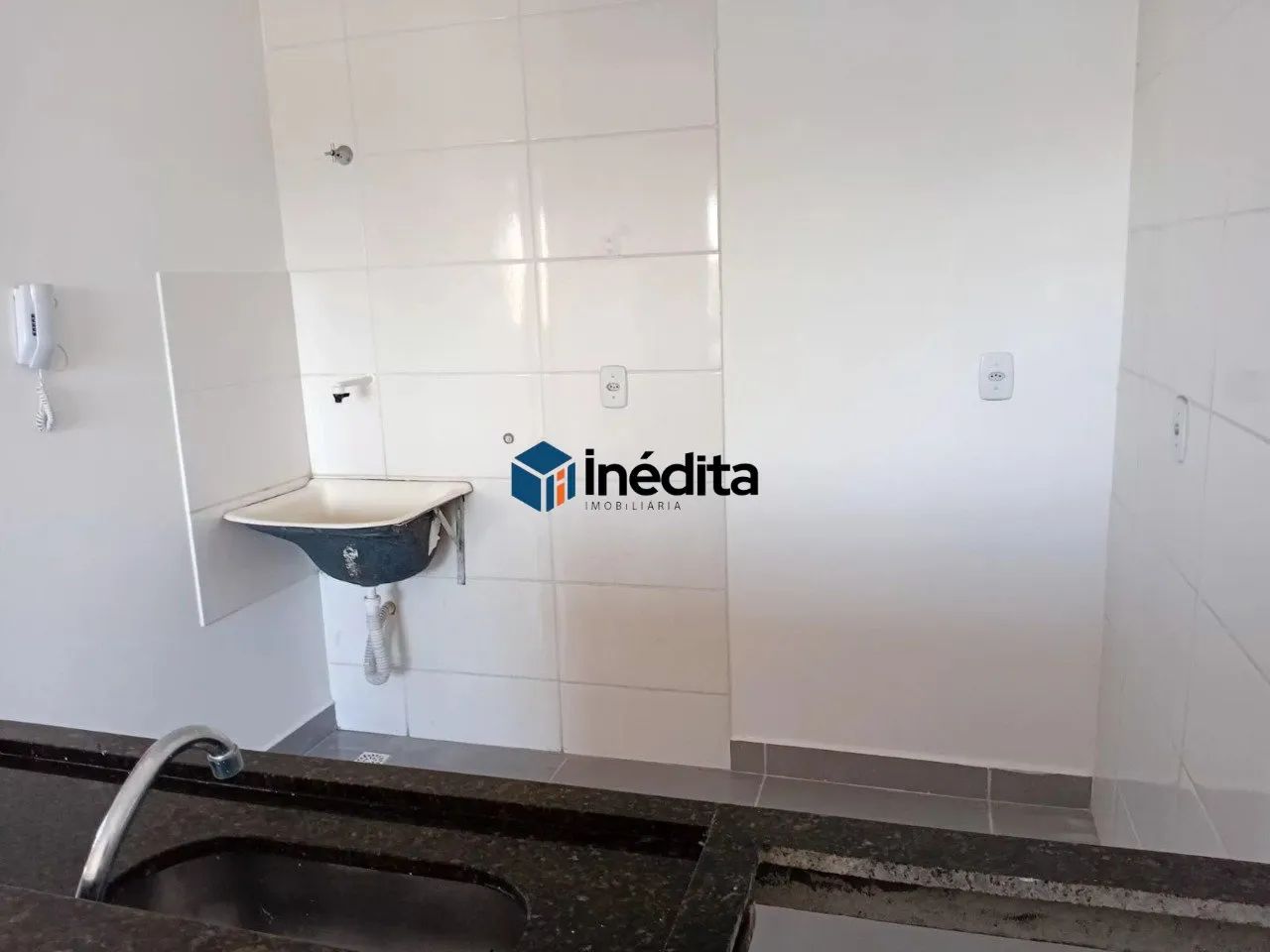 Apartamento Amplo com 1 Quarto e Garagem Coberta | R$ 1.200 - Foto 5