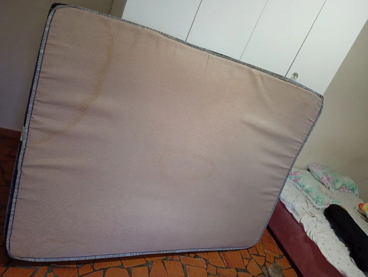 colchão e cabeceira  - Foto 2