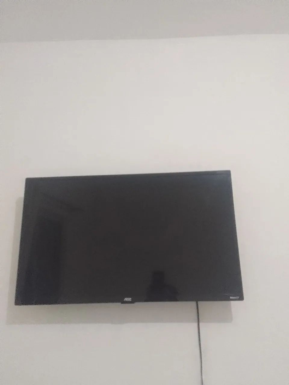 Vendo tv AOC com defeito 