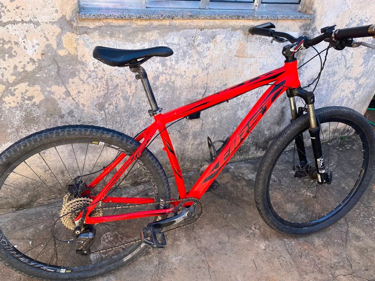 Bicicleta First Aro 29 - Quadro 19 | Ótimo Estado - Foto 4