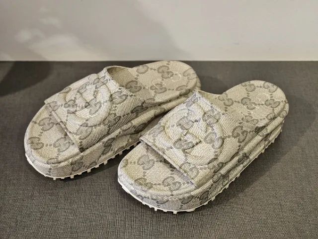 Chinelo Gucci original - Foto 2