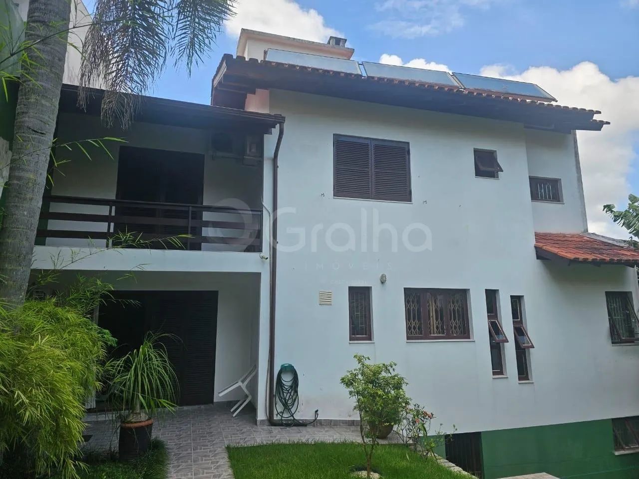 Casa Residencial de 6 quartos na Carvoeira - Foto 2