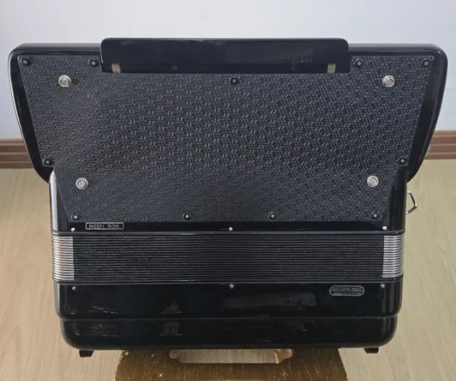 Acordeon Excelsior 908 - 120 baixos - Terça de voz oitavada - Foto 5