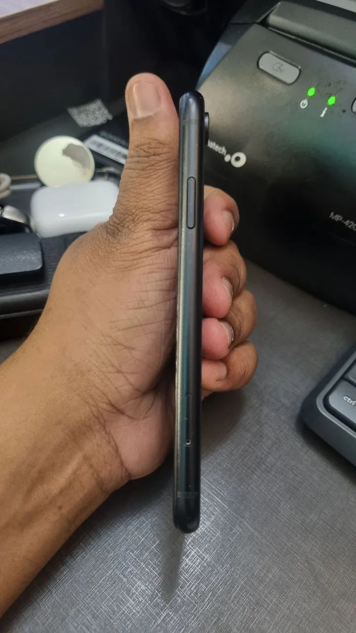 Iphone XR - Foto 4