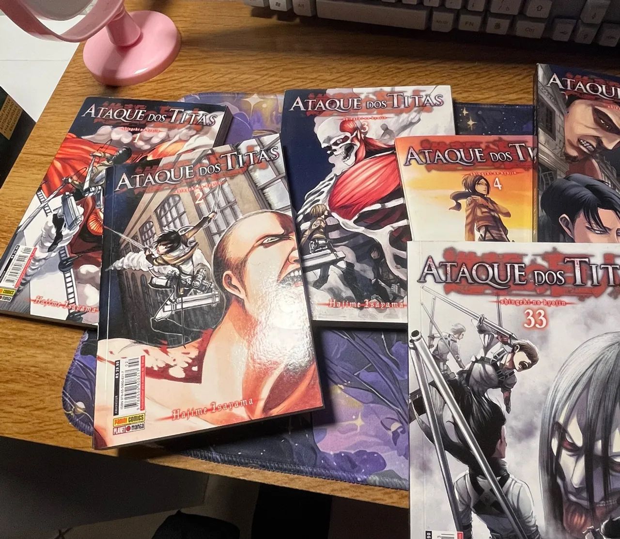 Coleção Mangás Attack on Titan 1-9 e 33 - Foto 2