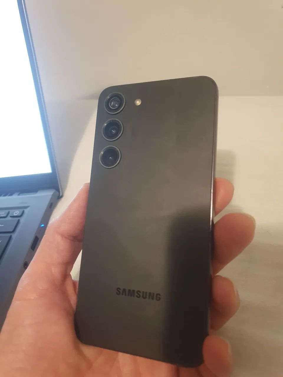 Galaxy s23 para retirada de peças  - Foto 2