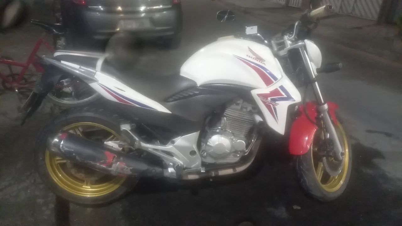 Cb300 2015 única dona