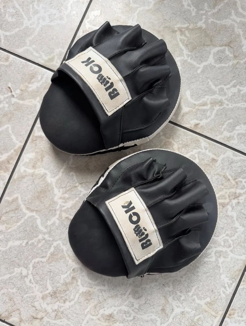 Manopla boxe ? 
