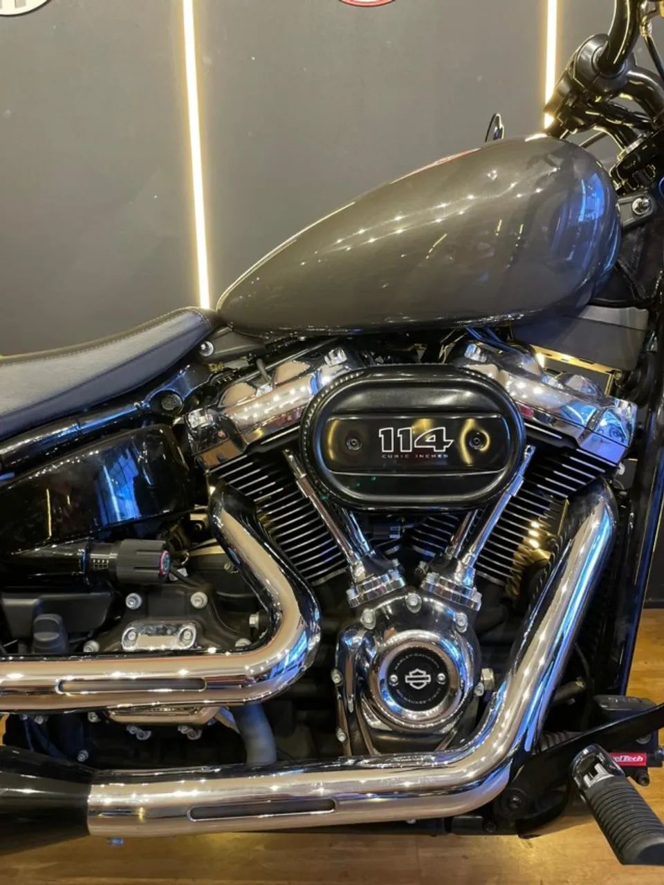 HARLEY DAVIDSON BREAKOUT 114 2019 - Foto 5