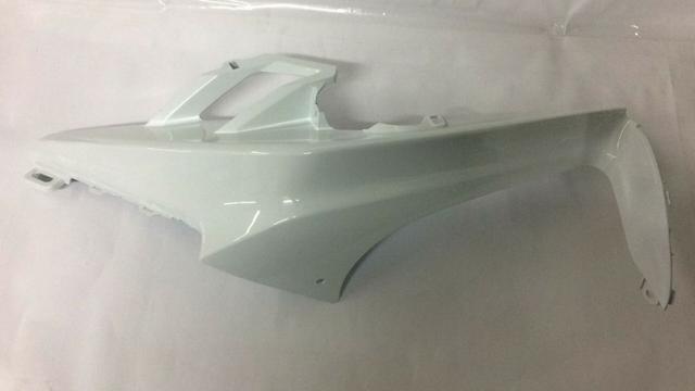 Carenagem Superior Direita CBR600F 2015