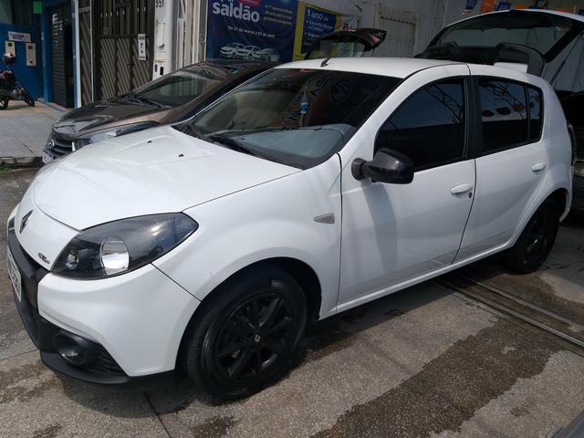 Sandero 1.6 2014 GTLine 2Mil de entrada - Foto 8