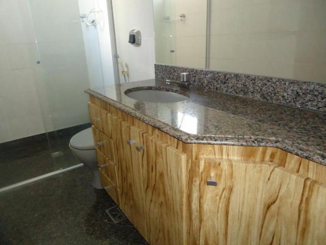 Oportunidade: apartamento 3 quartos, 2 vagas, elevador, lazer e ótima localização. - Foto 12