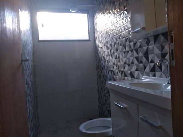 Casa Nova de meio lote Minha Casa Minha Vida (Todas as portas e janelas de blindes) - Foto 12