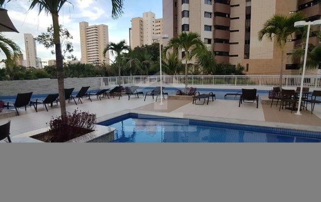 Apartamento à Venda no Guararapes com 3 Suítes 3 Vagas de Garagem (RG) TR13970 - Foto 5