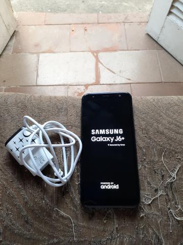 J6 + com carregador!