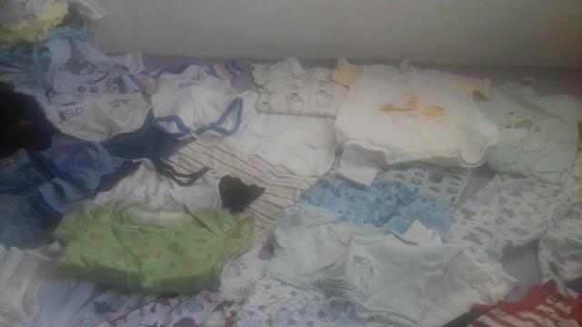 Roupinhas para de 0 á 6 meses - Foto 2
