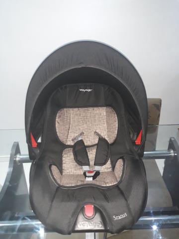 Bebê conforto de pouquíssimo uso,estado de novo