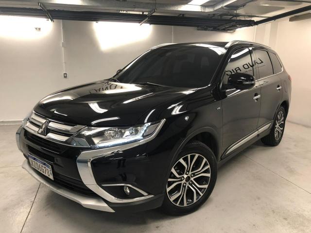 Outlander 3.0 GT 2018 11 mil km - Concessionária Mitsubishi Raion 35045000
