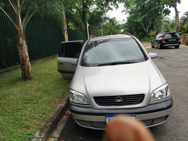 Zafira 2002 completa