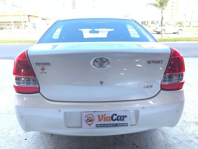 ETIOS X Sedan 1.5 Flex 16V 4P Mec. - Foto 3