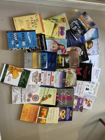 Vendo livros - Foto 4