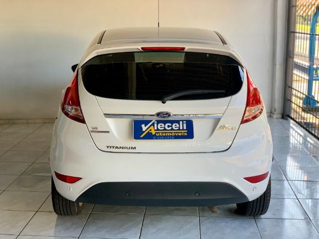 Ford Fiesta Hatch Titanium 1.6 automático 2015, apenas 45.000km, Único dono - Foto 6