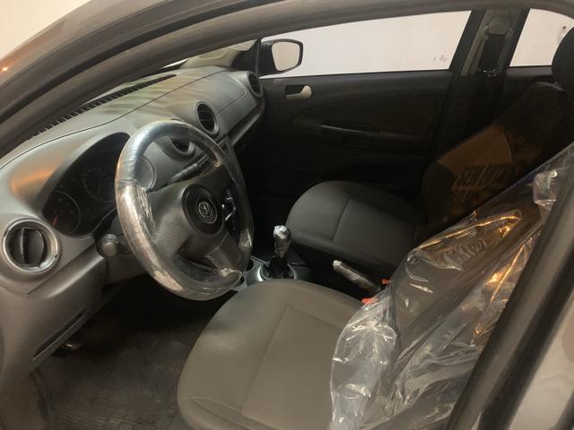 Novo Voyage 1.0 2013 G6 completo - Foto 6