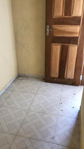 Vendo uma casa com 3 dormitorios sendo uma suite - Foto 6