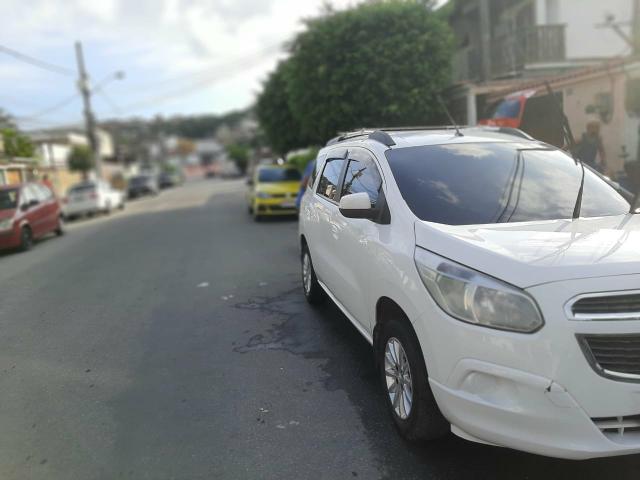 Spin 2015 Branca com GNV