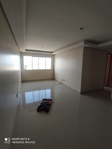 Ágio de apartamento de 75m² com 3qts, 1 suite e fino acabamento-todo no porcelanato ! - Foto 5