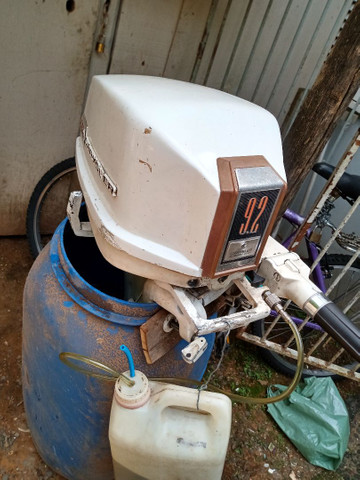 Motor de Barco 9.2 - Foto 3