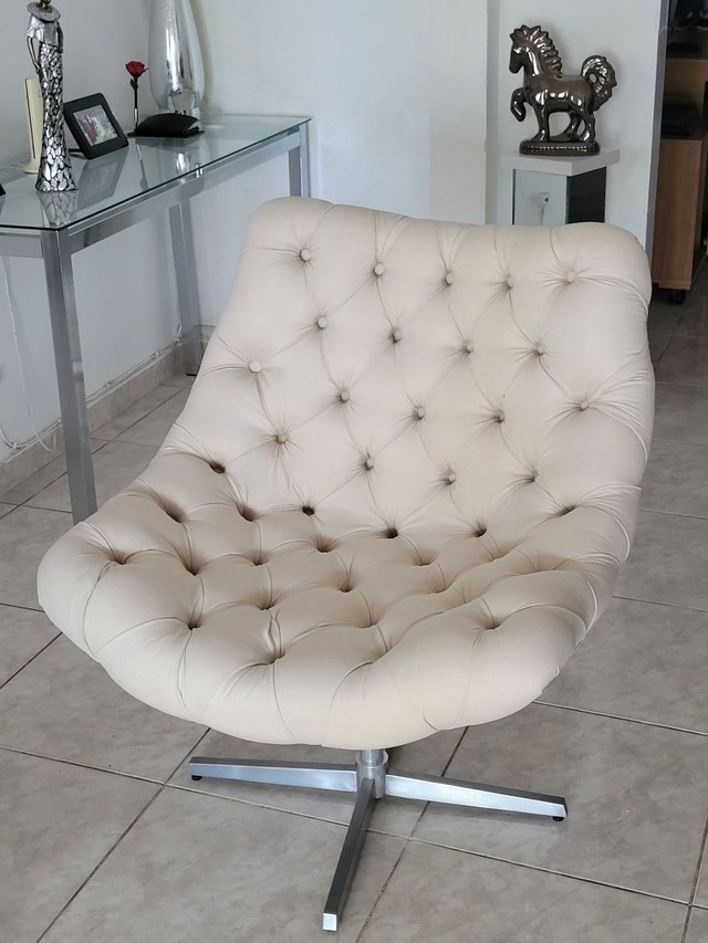 Cadeira de Sala estilo Poltrona