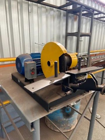 Maquina de prensar mangueiras Hidraulicas 