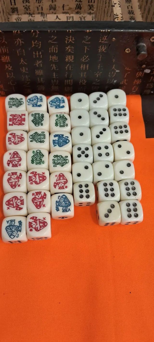 Antigo e raro Jogo oriental de dados diversos - Foto 5
