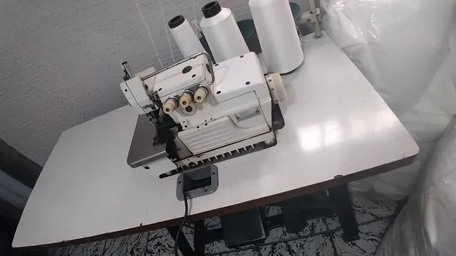 Vendo máquina de costura industrial Overloque 