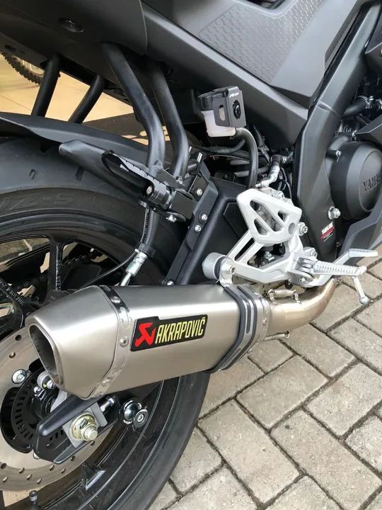 YAMAHA YZF R15 2024/2024 - Foto 5