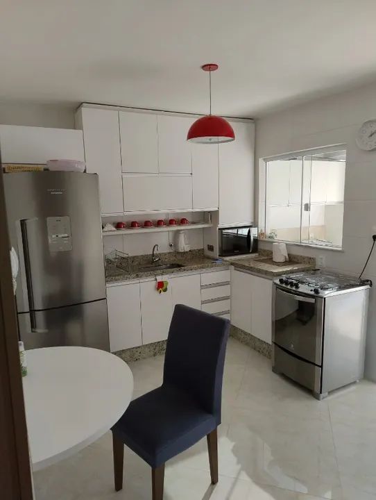 Casa espaçosa com três quartos e suíte no Bairro de Lourdes! - Foto 5