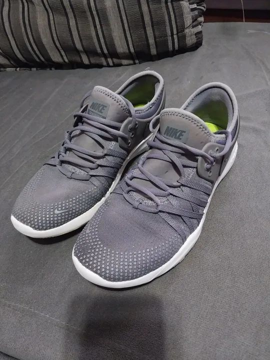 Tenis Nike 