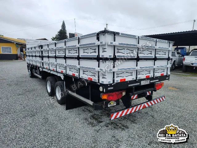 Mercedes Benz Accelo 915 C Truck Carroceria Completa 6x2 2012 Único Dono - Foto 4