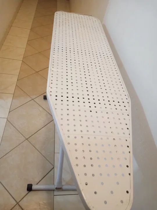 TABUA DE PASSAR DE FERRO - Foto 2