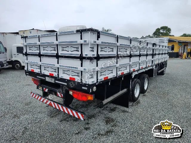 Mercedes Benz Accelo 915 C Truck Carroceria Completa 6x2 2012 Único Dono - Foto 5