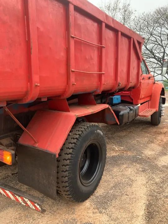 Caminhão Ford F14000 Caçamba  - Foto 5