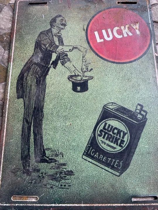 Placa metal Lucky Strike vintage