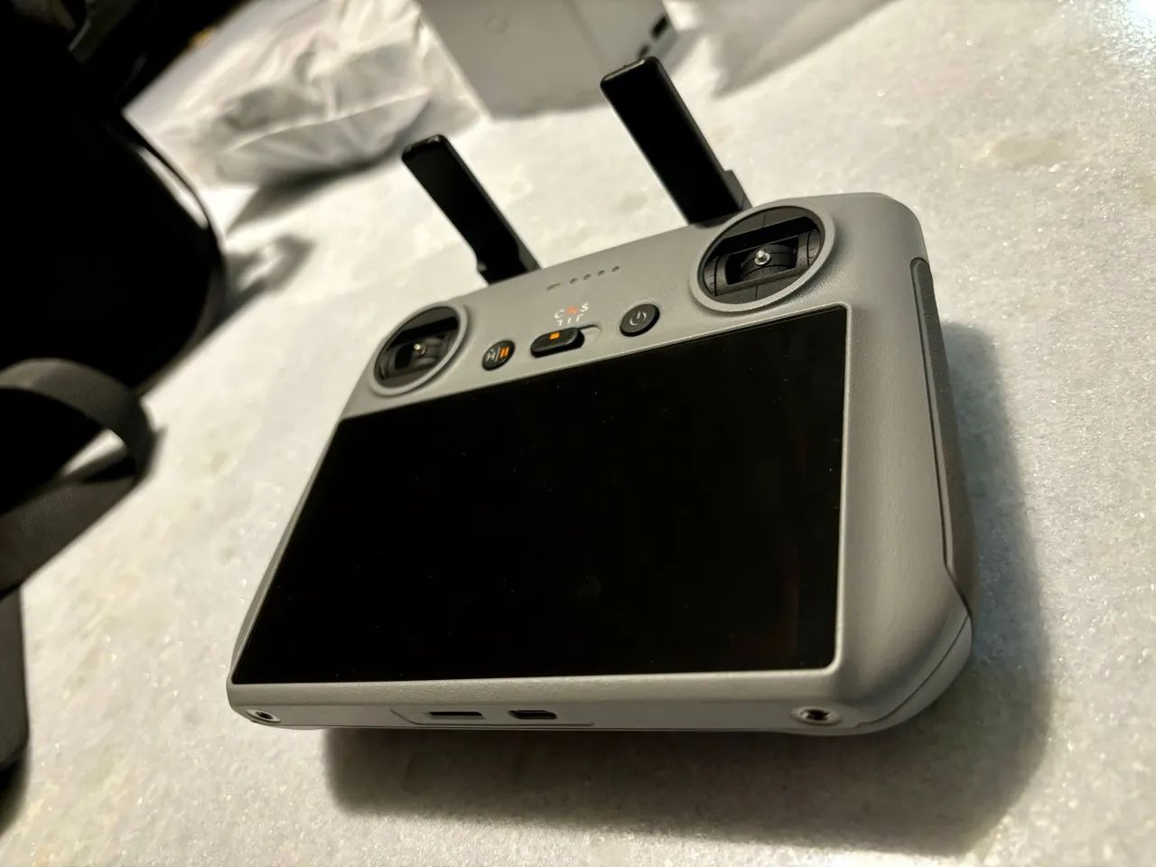 Drone Dji Mini 4 Pro Fly More Combo Dji Rc 2 Com Tela - Foto 3