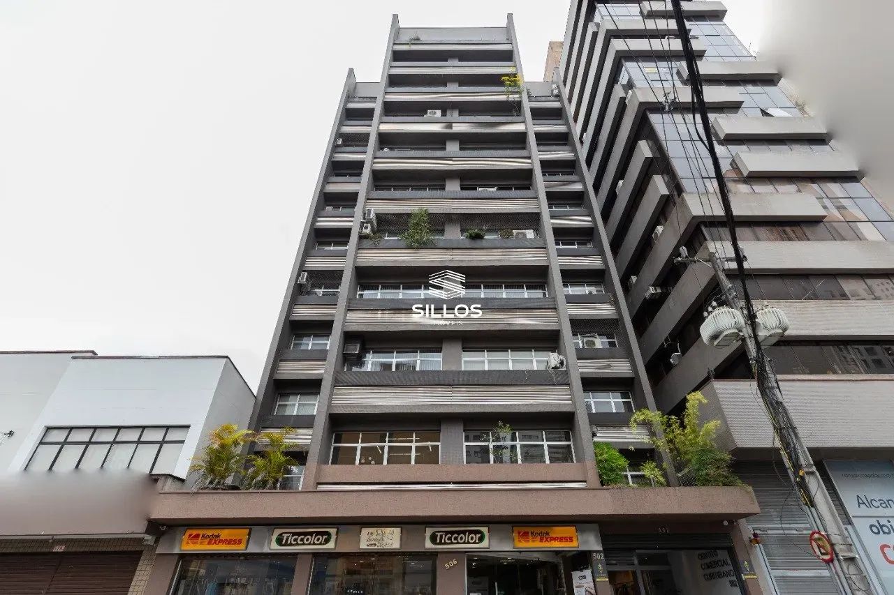 Sala comercial à venda com 1 banheiro no Centro de Curitiba
